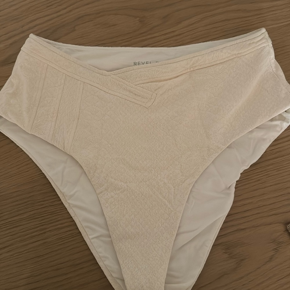 Revel Rey Swim Cream